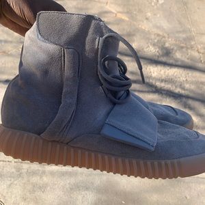Yeezy 750 Grey Gum